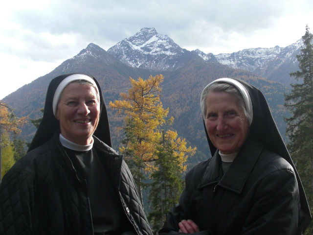 Schwestern am Zuinig Tertiarschwestern Hall in Tirol