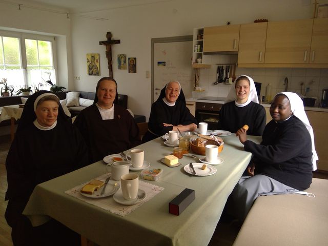 Franziskanerinnen Tertiarschwestern Hall in Tirol